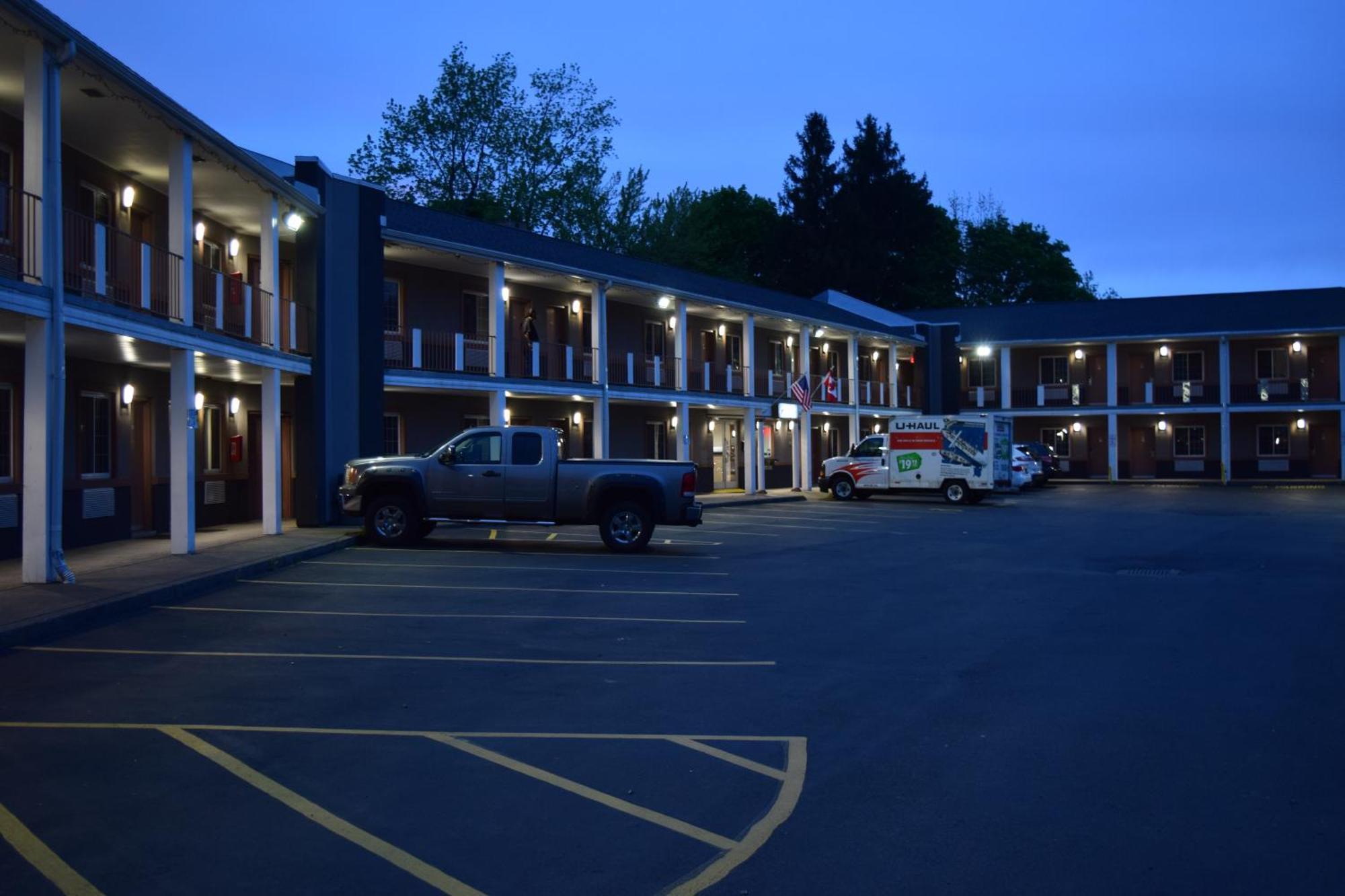 University Manor Inn Buffalo Eksteriør billede