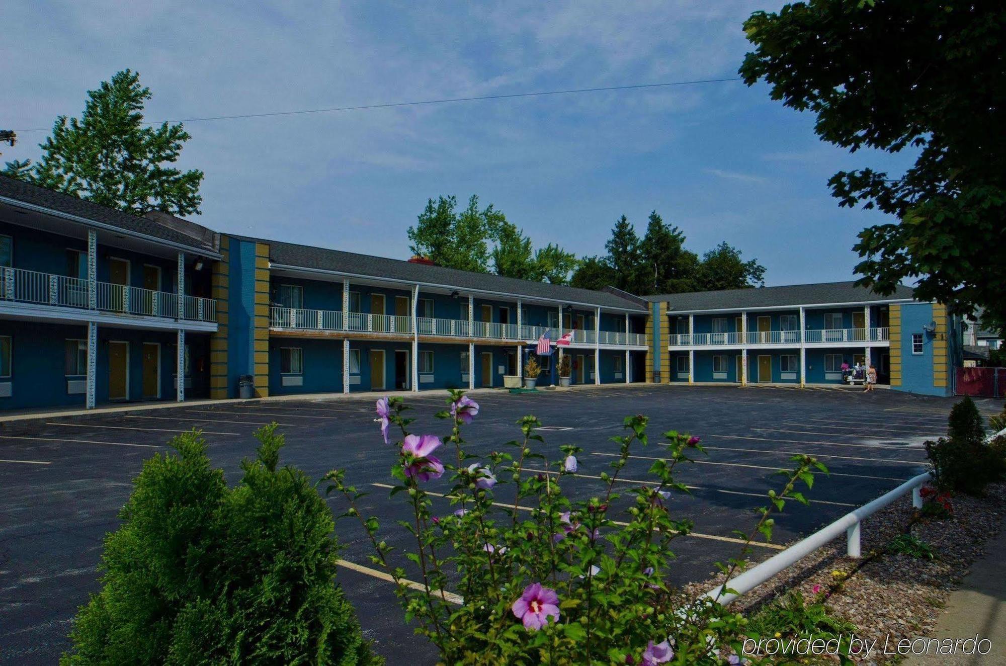 University Manor Inn Buffalo Eksteriør billede